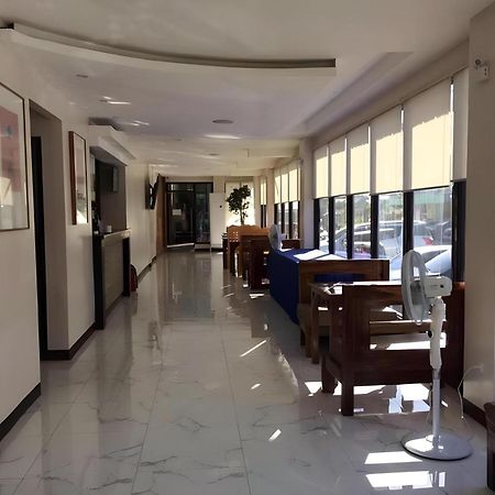 OYO 195 Ranchotel - Biñan Exterior foto