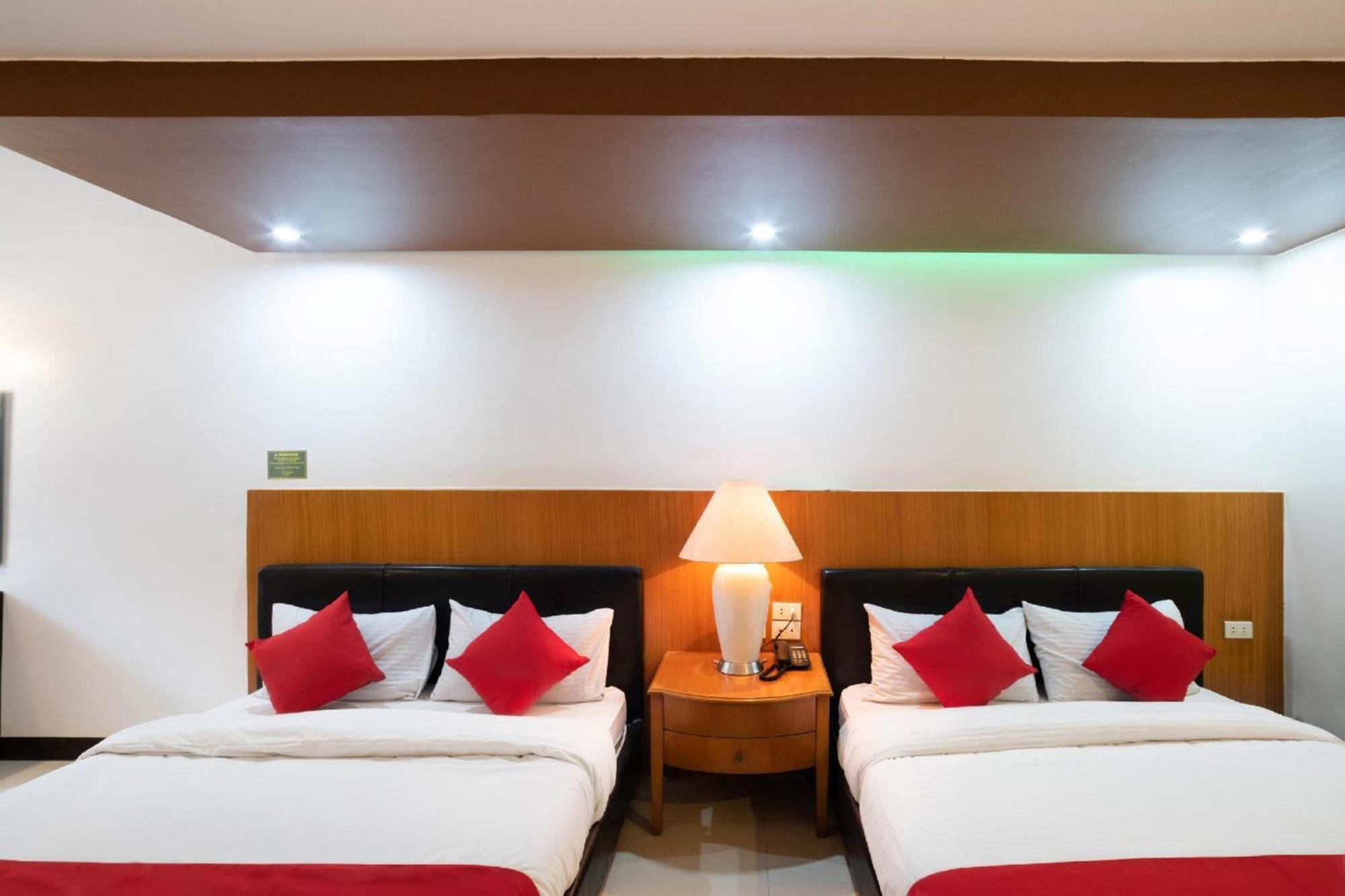 OYO 195 Ranchotel - Biñan Exterior foto